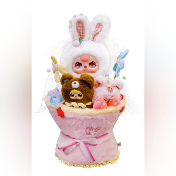 Baby Three Valentine's Day limited edition custom bouquet - Picture 2 of 4